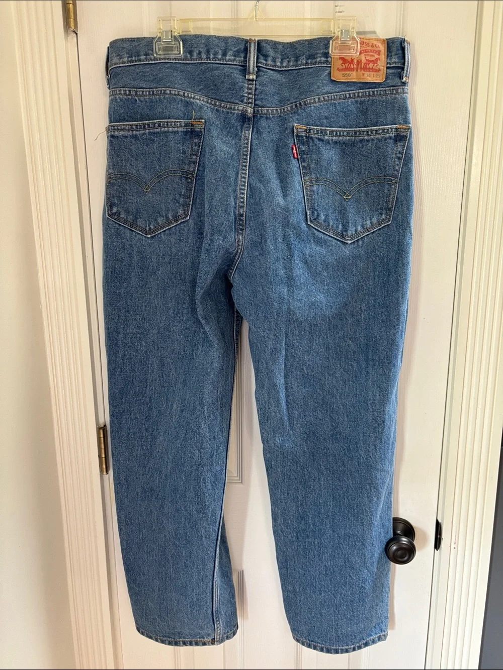 Levi's 550 Medium Blue Relaxed Fit Men's Jeans